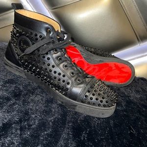 Loui Vuitton red Bottoms Shoes for sale